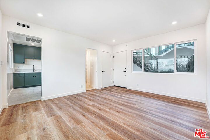 Property Photo: 16185 W Sunset Blvd, Unit 1 CA 90272