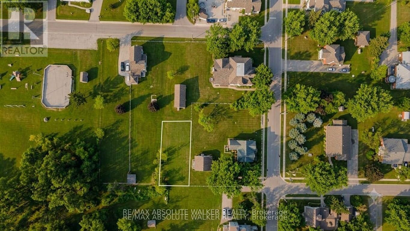 Property Photo:  00 Fulton Street  ON K0C 1C0 