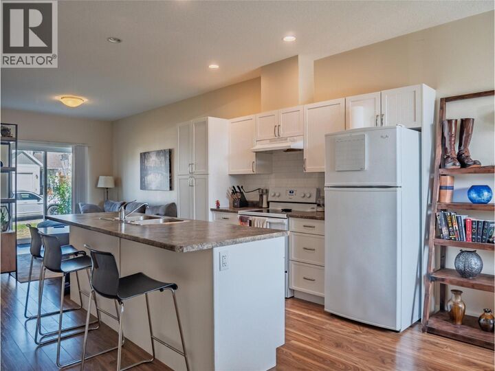 Property Photo:  1617 88 Avenue 406  BC V1G 0E8 