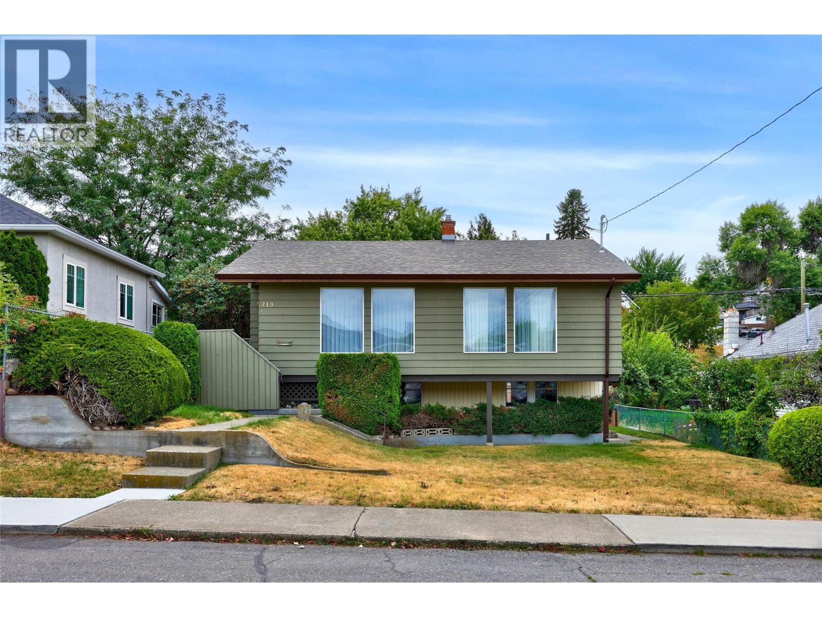 Property Photo: 719 Pine Street BC V2C 2Z7