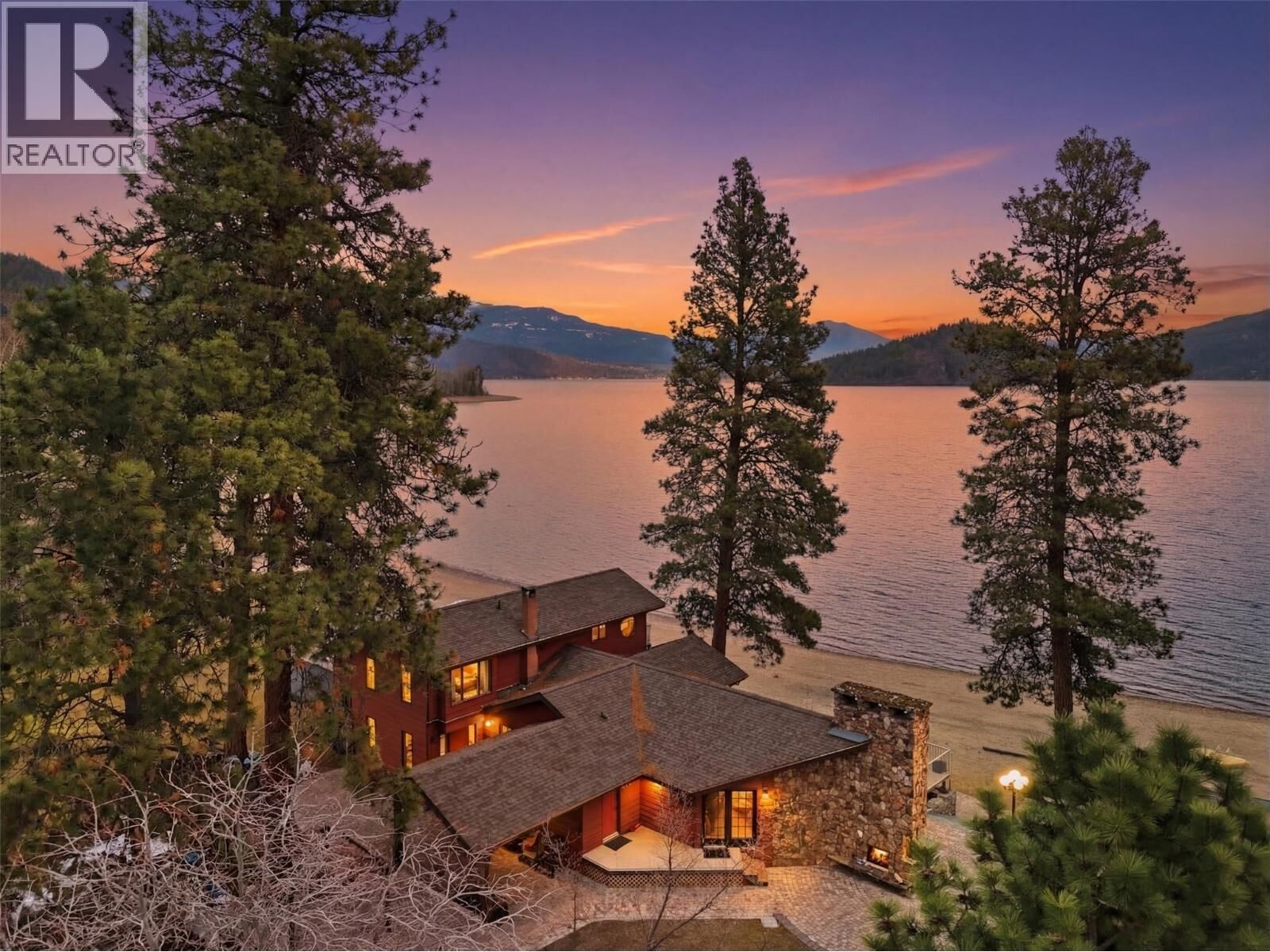 Property Photo:  4128 Express Point Crescent  BC V0E 1M5 