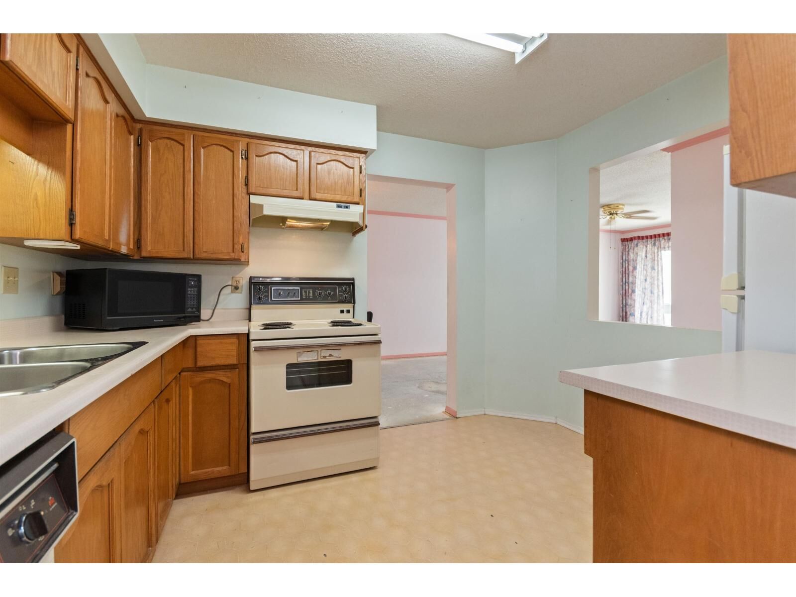 Photo de la propriété: 8725 Elm Drive 202 BC V2P 4Y3