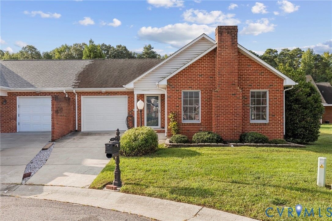 Property Photo:  419 Stone Hearth Court  VA 23860 