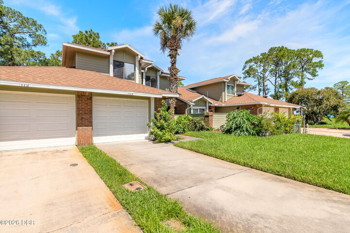 Property Photo: 108 Black Duck Circle FL 32119