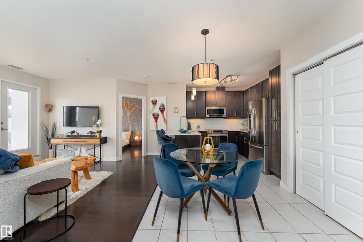 Property Photo:  5151 Windermere Boulevard SW 203  AB T6W 2K4 