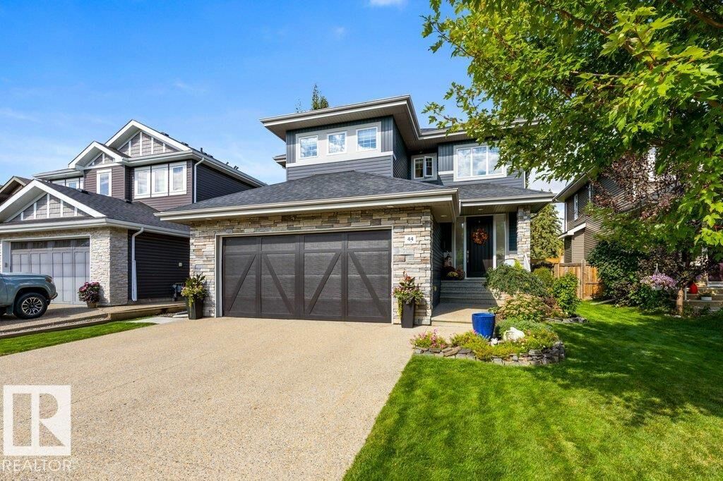 Property Photo:  44 Edgewater Terr  AB T8N 4G7 