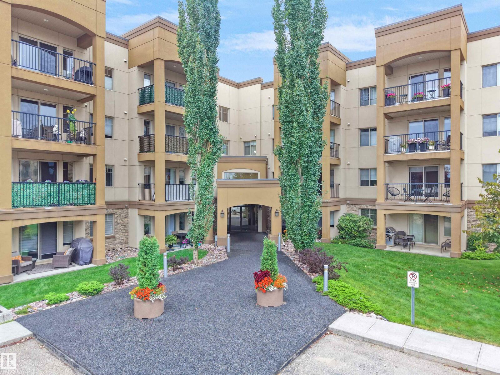 Property Photo: 400 Palisades Way 132 AB T8H 0H4