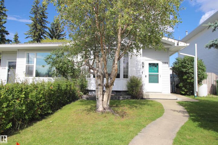 Property Photo:  5132 52ave  AB T0C 0V0 