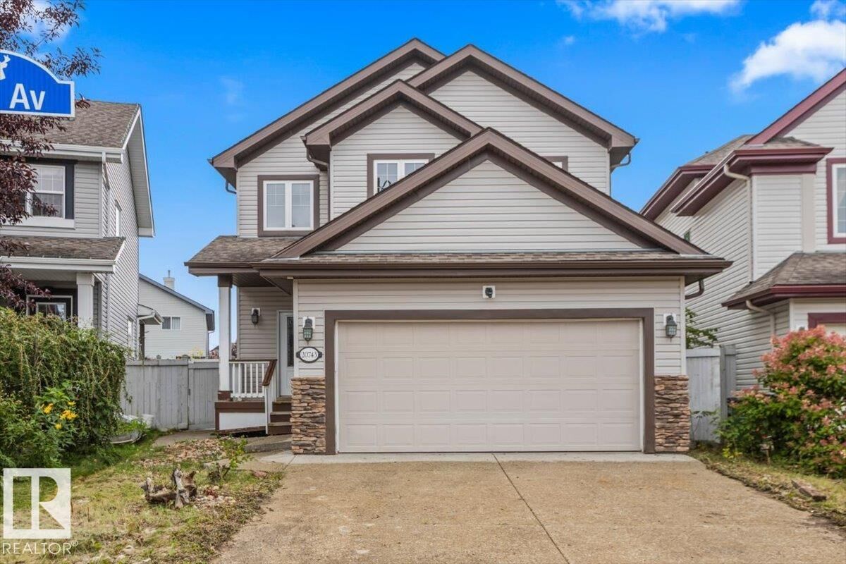 Property Photo:  20743 56 Avenue NW  AB T6M 0B7 