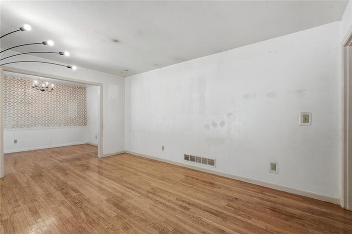 Property Photo:  4367 Abingdon Drive  GA 30083 