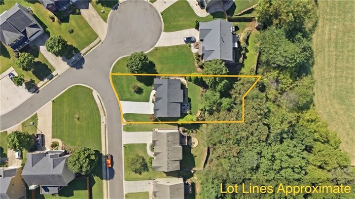 Property Photo: 3840 Falling Leaf Lane GA 30041