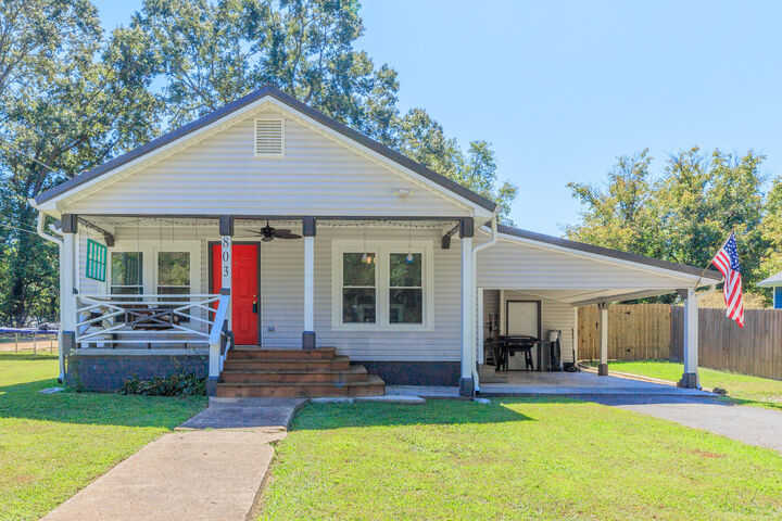 Property Photo: 803 Magnolia Street GA 30728