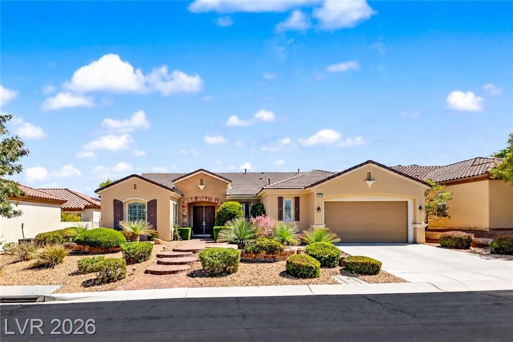 Property Photo:  2204 Canyonville Drive  NV 89044 