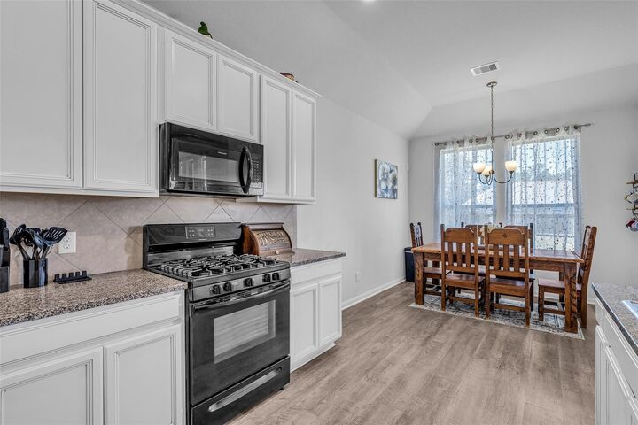 Property Photo: 20081 Torrey Pines Lane TX 77327