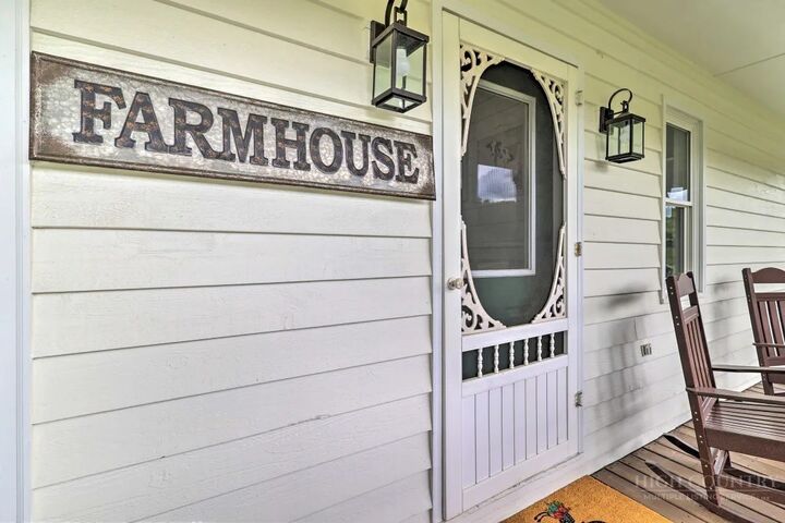 Property Photo:  1430 Cranberry Springs Road  NC 28626 