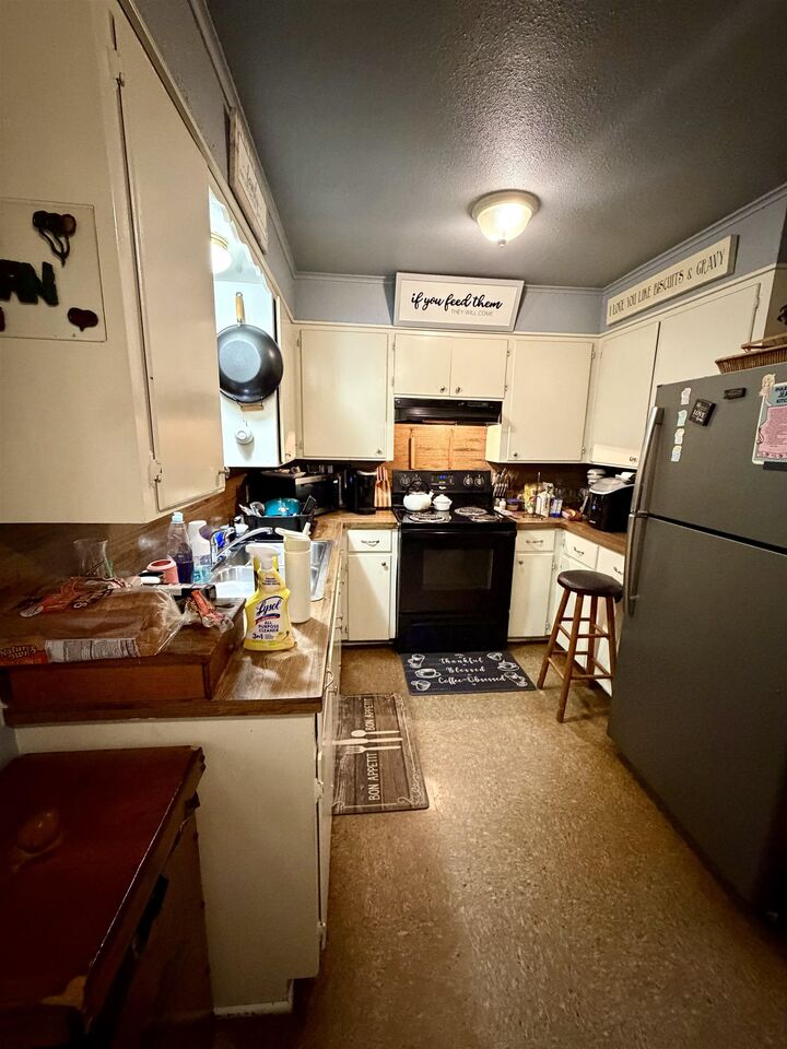 Property Photo:  408 Peggy  TX 75633 