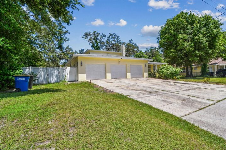 Property Photo: 1377 S Washington Avenue FL 33756