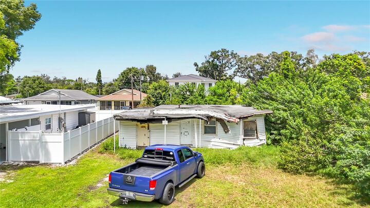 Property Photo: 2619 19th Street FL 34234
