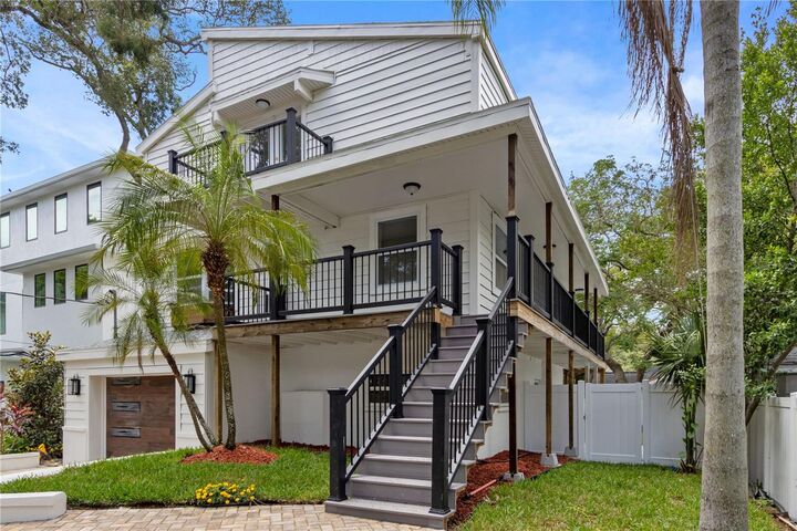 Property Photo:  3232 W Oakellar Avenue  FL 33611 