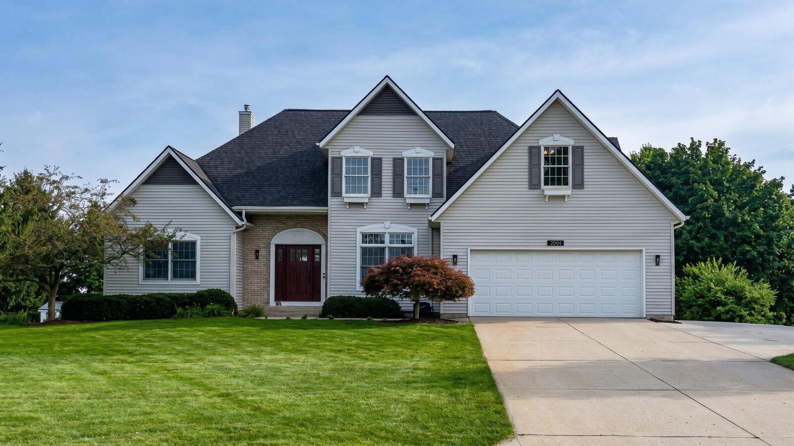 Property Photo: 9521 Ridgecrest Drive MI 49464