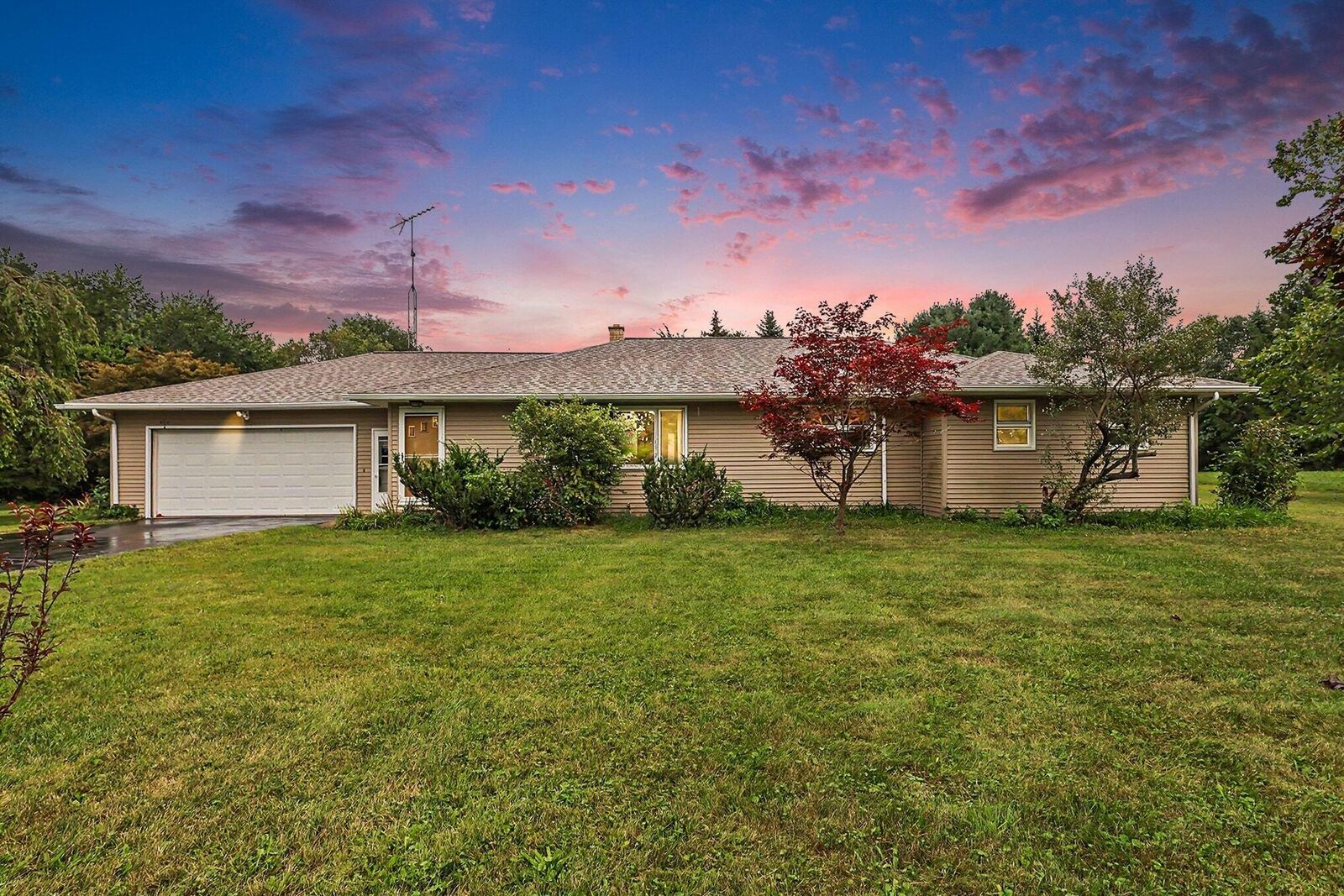 Property Photo: 02891 71 1/2 Street MI 49090