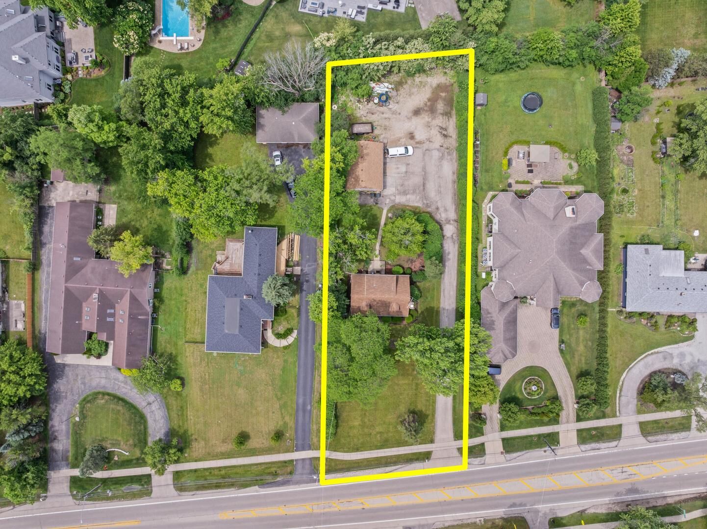 Property Photo:  1450 Sanders Road  IL 60062 
