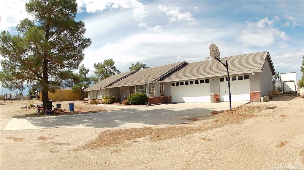 Property Photo:  4374 Sunset  CA 92371 