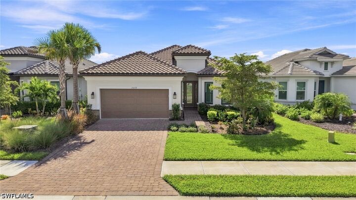 Property Photo:  15638 Triesta Lane  FL 34114 