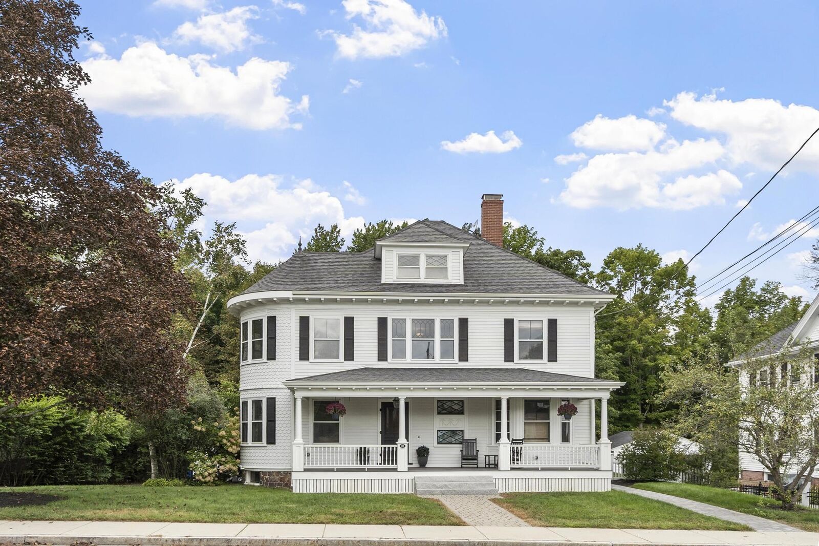 Property Photo: 199 Middle Road NH 03801