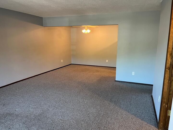 Property Photo:  4371 Wilshire Boulevard 305  MN 55364 