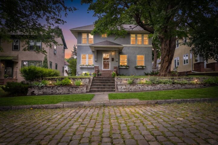 Property Photo: 899 Osceola Avenue MN 55105