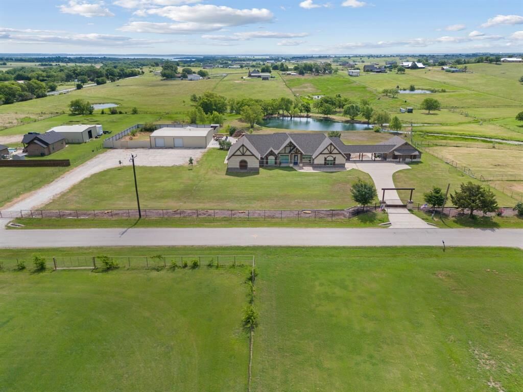 Property Photo: 12190 Marion Road TX 76266