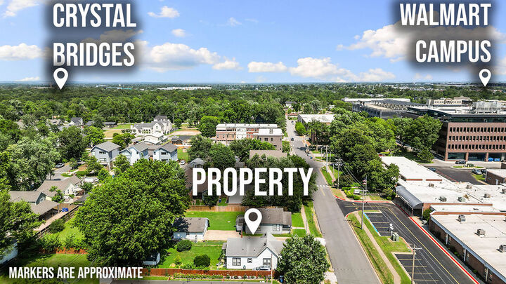 Property Photo:  304 & 306 NW 3rd Street  AR 72712 