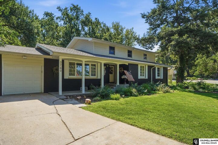 Property Photo: 3760 S 40th Street NE 68506