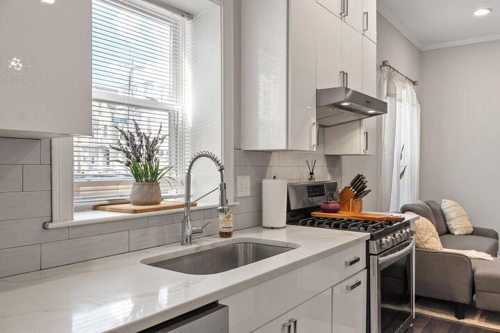 Property Photo:  301 Saratoga Street 1  MA 02128 