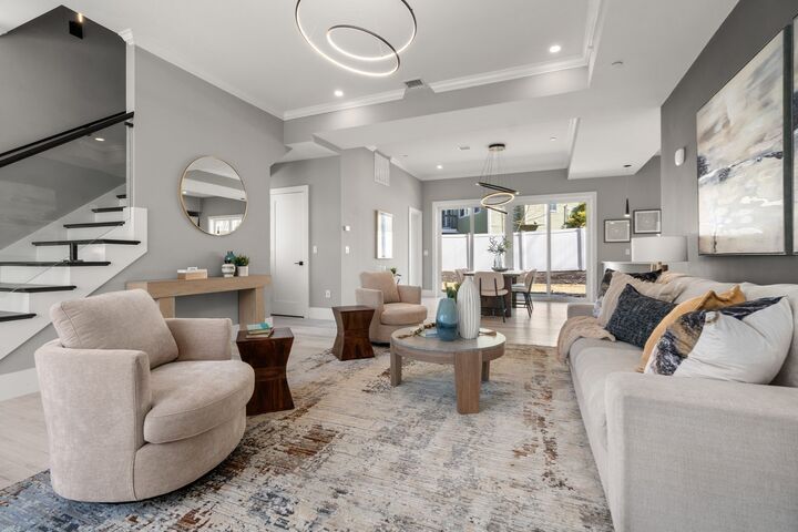 Property Photo:  26 Wilson Cir 26  MA 02461 