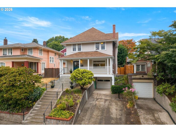 Property Photo: 2930 NE 24th Ave OR 97212