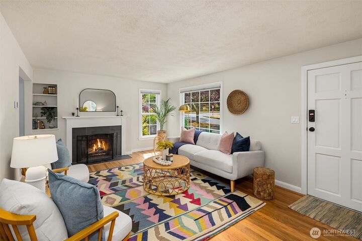Property Photo: 6052 37th Ave SW WA 98126