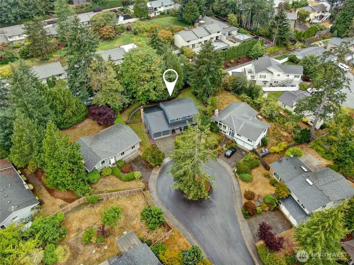 Property Photo:  1425  172nd Place NE  WA 98008 