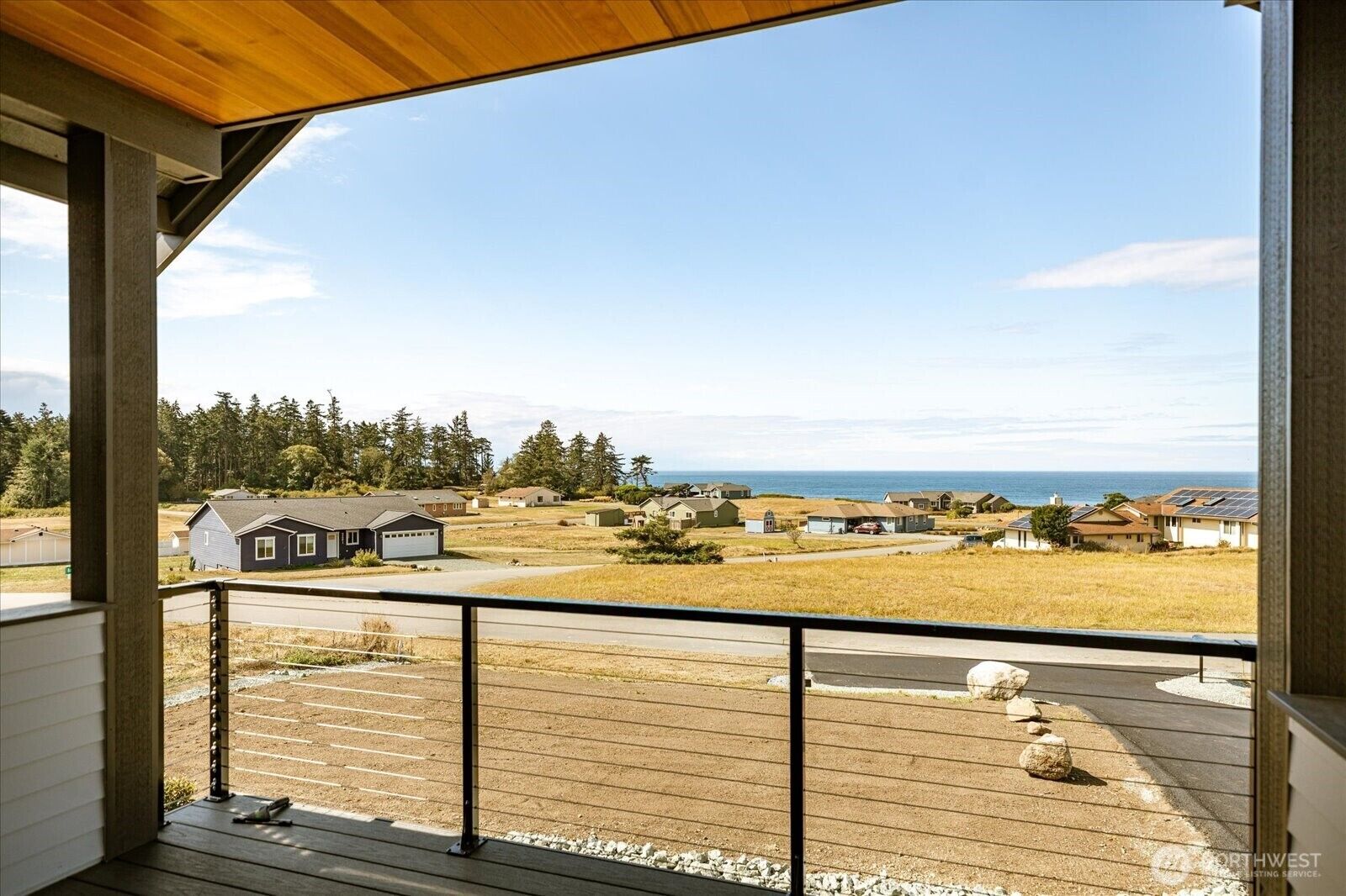 Property Photo:  664  Hacienda Drive  WA 98239 