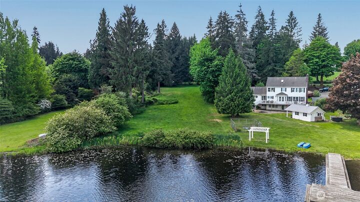 Property Photo: 107 Xx W Lake Joy Drive NE WA 98014