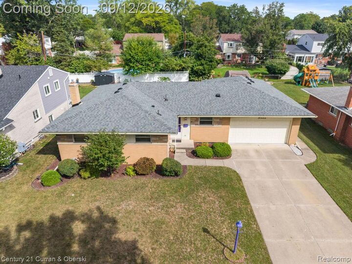 Property Photo:  30222 Buckingham Street  MI 48154 