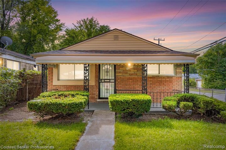 Property Photo:  20055 Birwood Street  MI 48221 