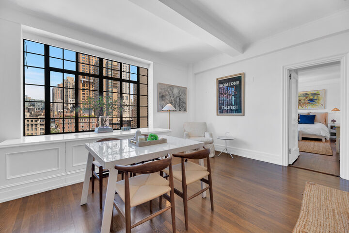 Property Photo:  175 E 79th Street 12D  NY 10075 