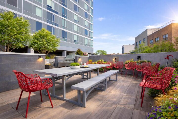 Property Photo:  1524 Sheepshead Bay Road 4G  NY 11235 