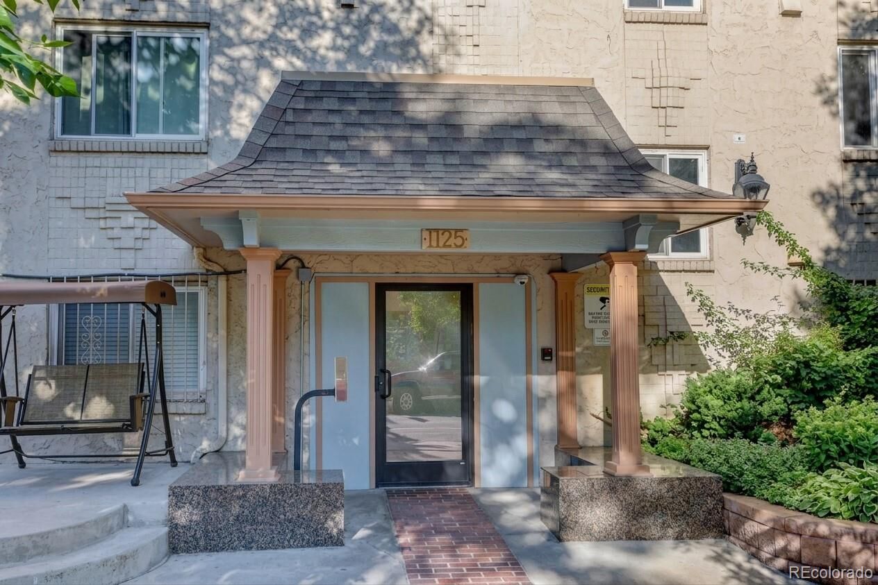 Property Photo:  1125 N Washington Street 201  CO 80203 