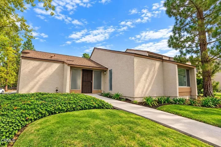 Property Photo:  1536 Eland Lane  CA 93003 
