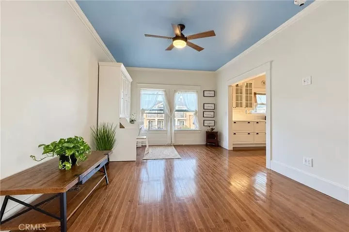 Property Photo: 800 Pacific Ave 407 CA 90813