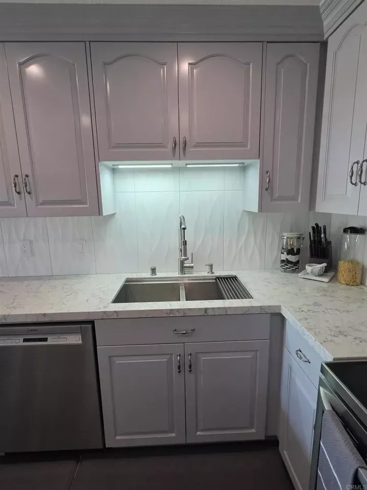 Property Photo:  3564 Paseo De Los Californianos 155  CA 92056 
