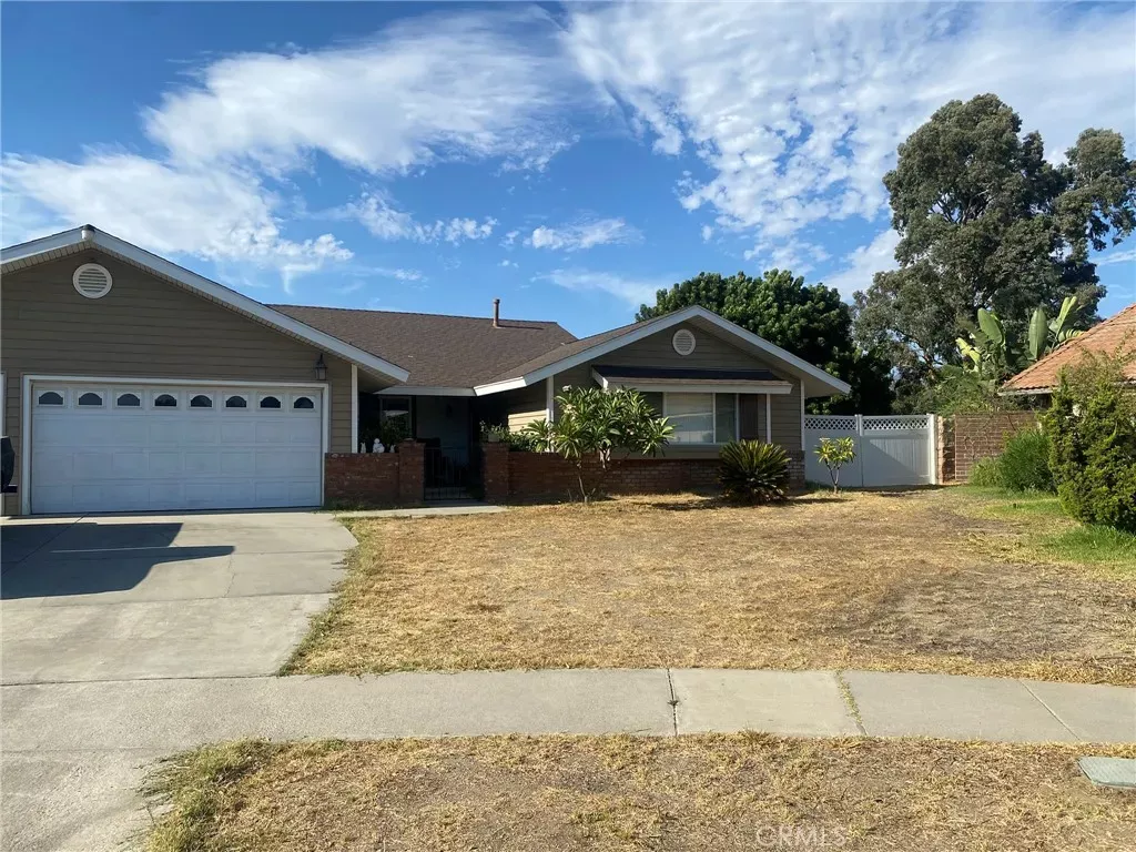 Property Photo:  2164 N Date  CA 92377 